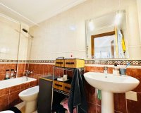 Reventa - Apartamento / piso - Torrevieia - Center