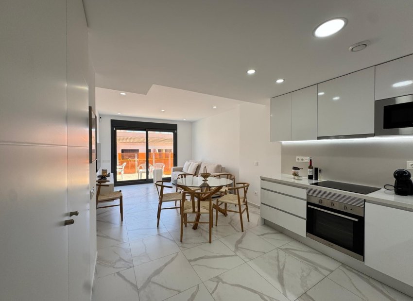 Reventa - Apartamento / piso - Torrevieia - Center