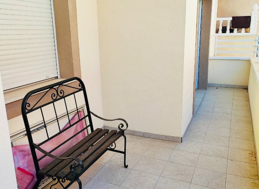 Reventa - Apartamento / piso - Torrevieia - Center