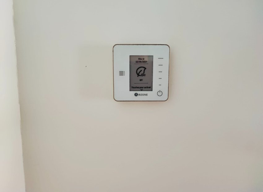 Reventa - Apartamento / piso - Torrevieia - Center