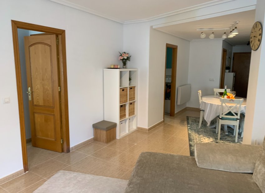 Reventa - Apartamento / piso - Torrevieia - Center