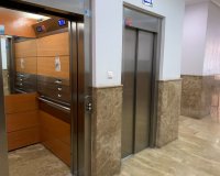 Reventa - Apartamento / piso - Torrevieia - Center