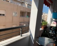 Reventa - Apartamento / piso - Torrevieia - Center