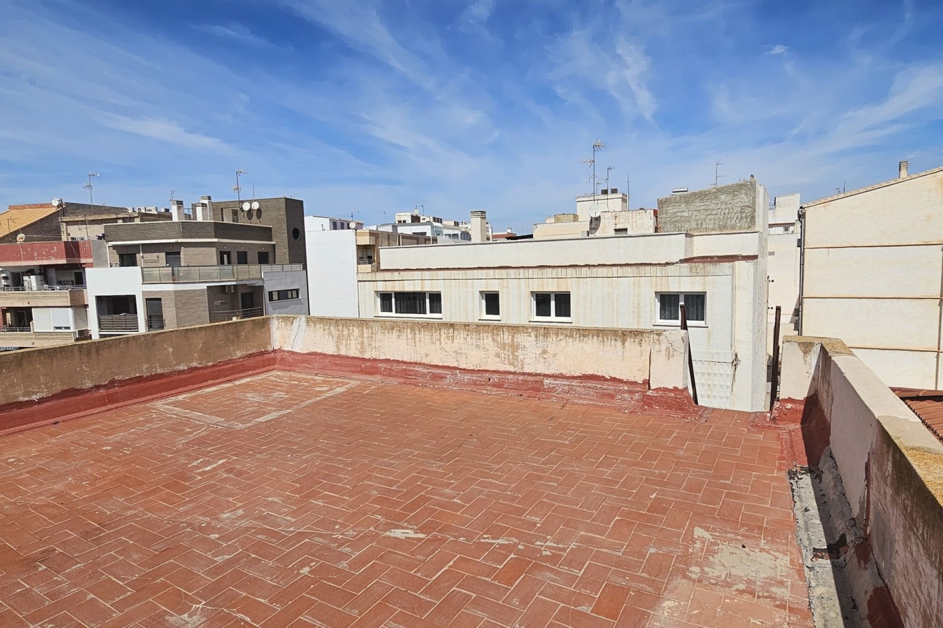 Reventa - Apartamento / piso - Torrevieia - Center