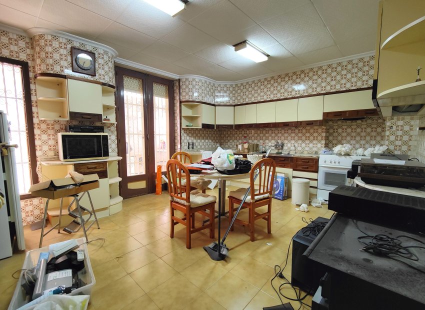 Reventa - Apartamento / piso - Torrevieia - Center