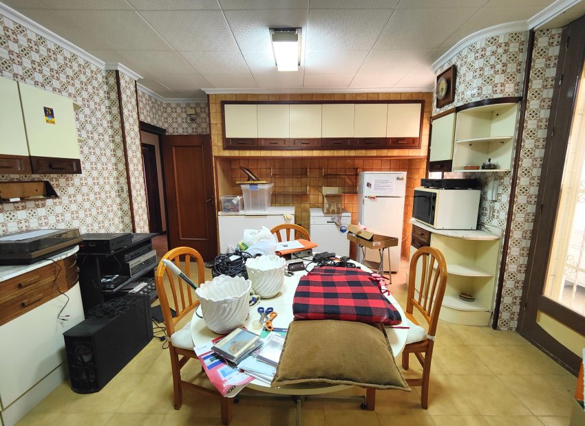 Reventa - Apartamento / piso - Torrevieia - Center