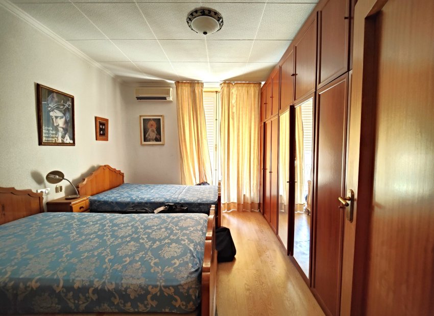 Reventa - Apartamento / piso - Torrevieia - Center