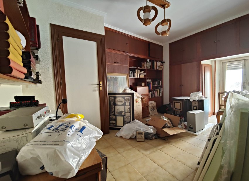 Reventa - Apartamento / piso - Torrevieia - Center