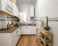 Reventa - Apartamento / piso - Torrevieia - Center