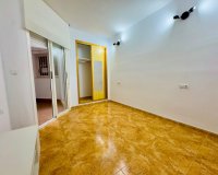 Reventa - Apartamento / piso - Torrevieia - Center