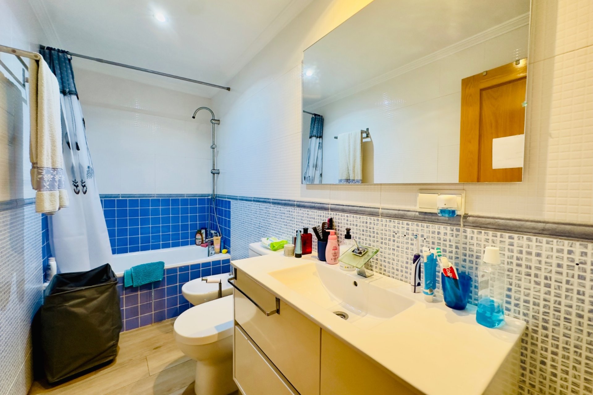 Reventa - Apartamento / piso - Torrevieia - Center