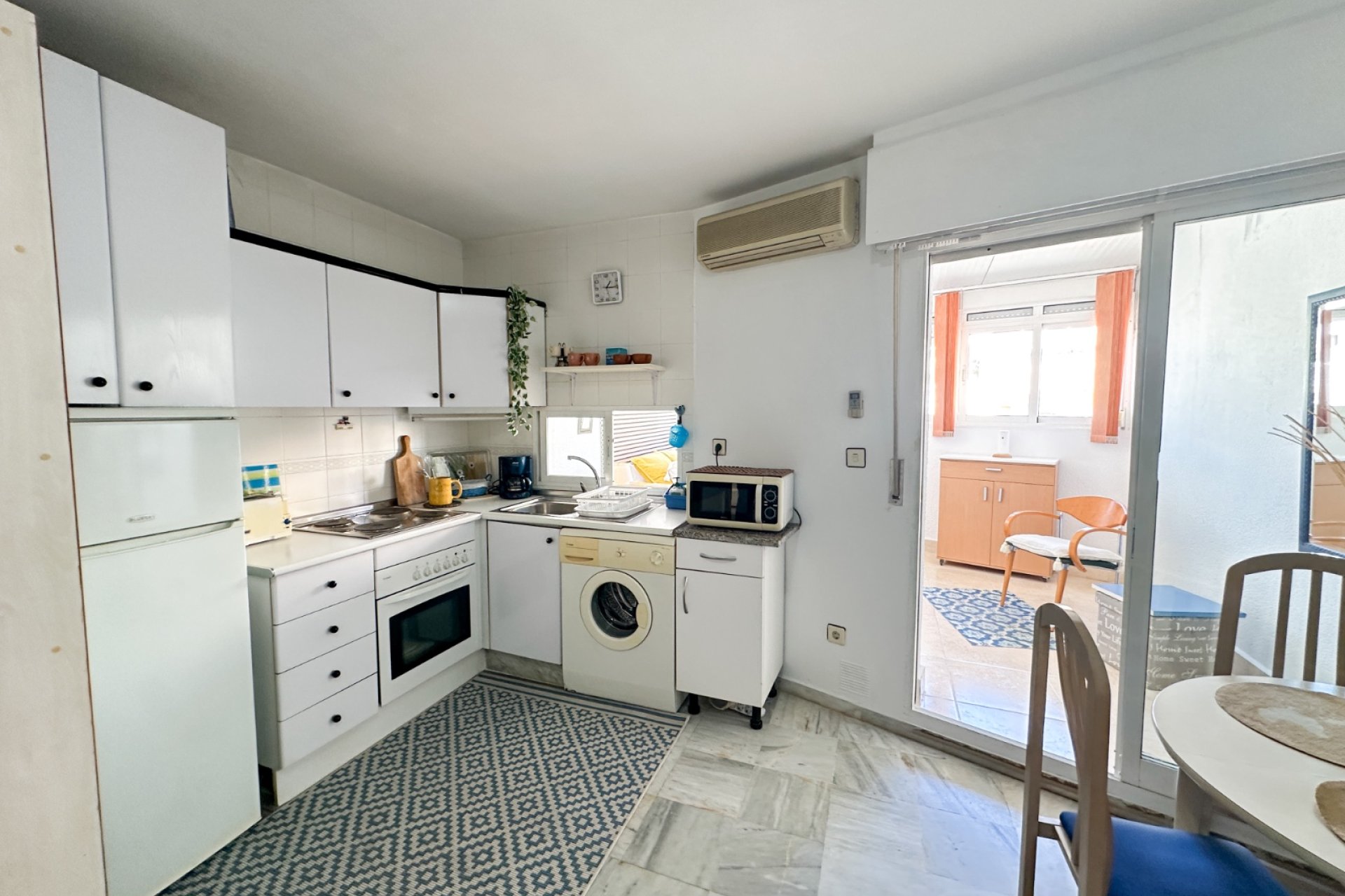 Reventa - Apartamento / piso - Torrevieia - Center