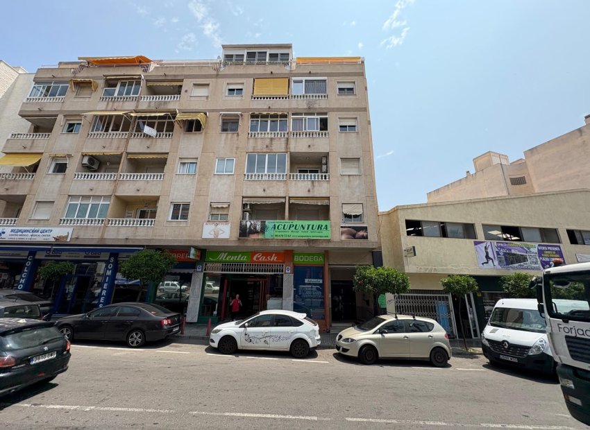 Reventa - Apartamento / piso - Torrevieia - Center