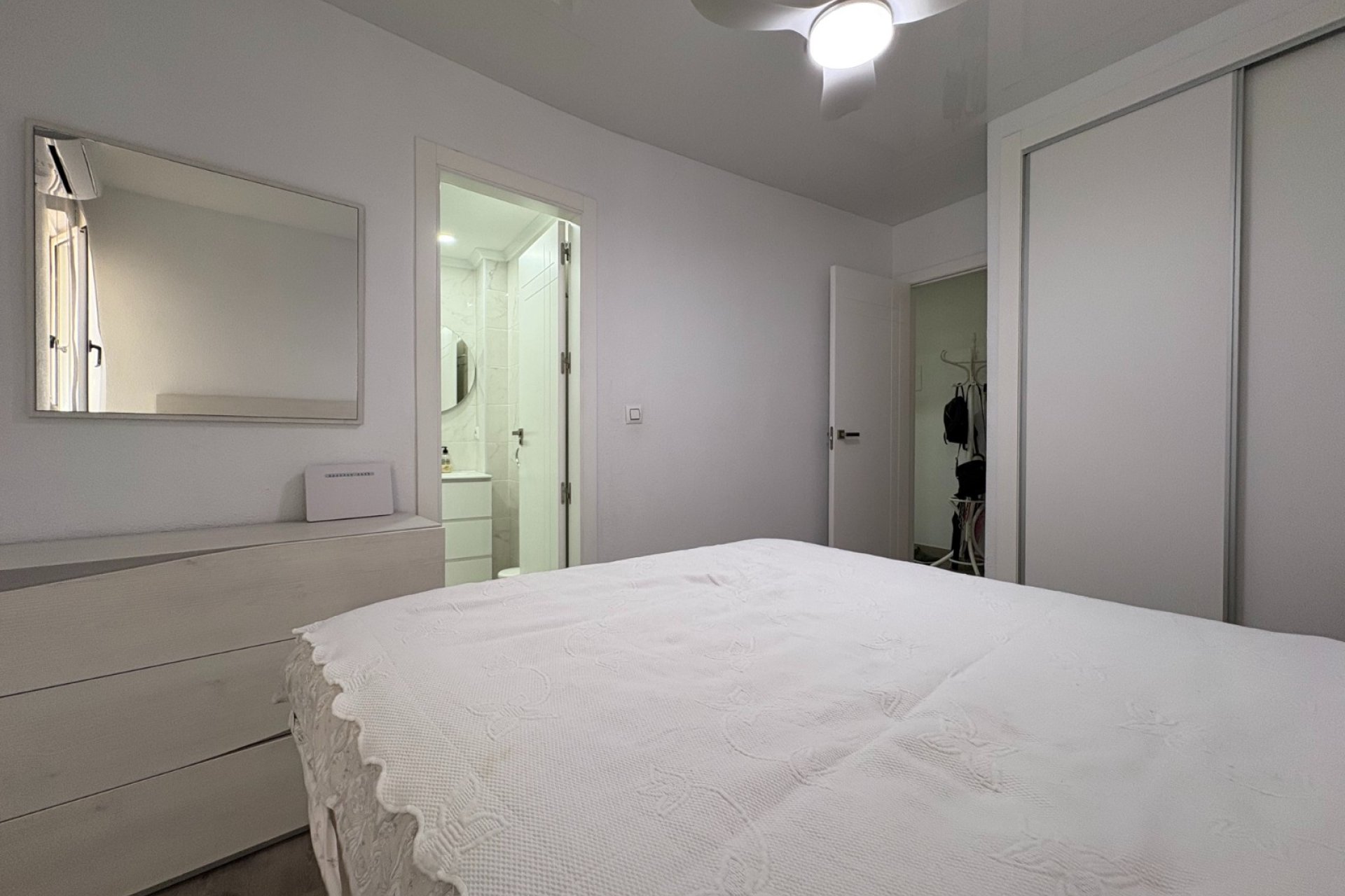 Reventa - Apartamento / piso - Torrevieia - Center
