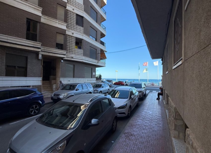 Reventa - Apartamento / piso - Torrevieia - Costa Blanca