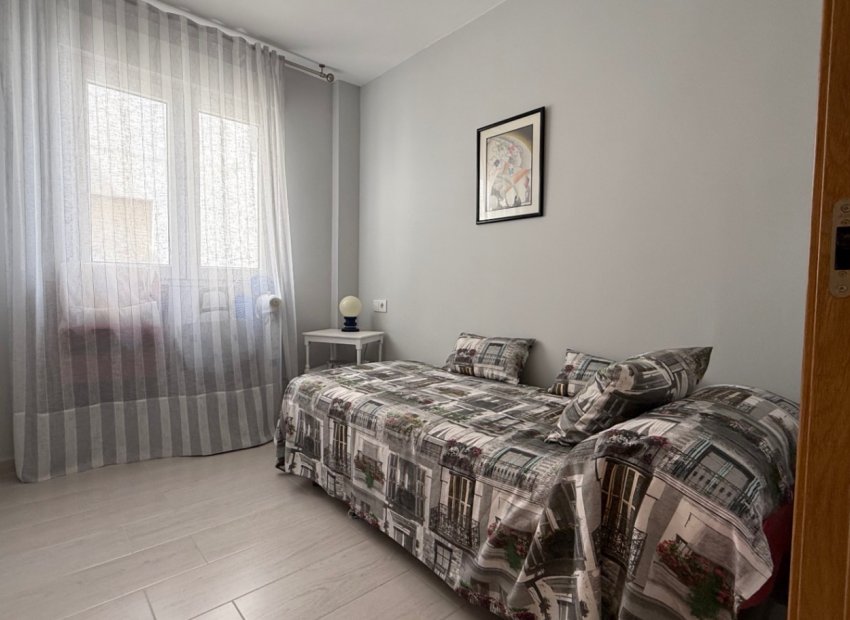 Reventa - Apartamento / piso - Torrevieia - Costa Blanca