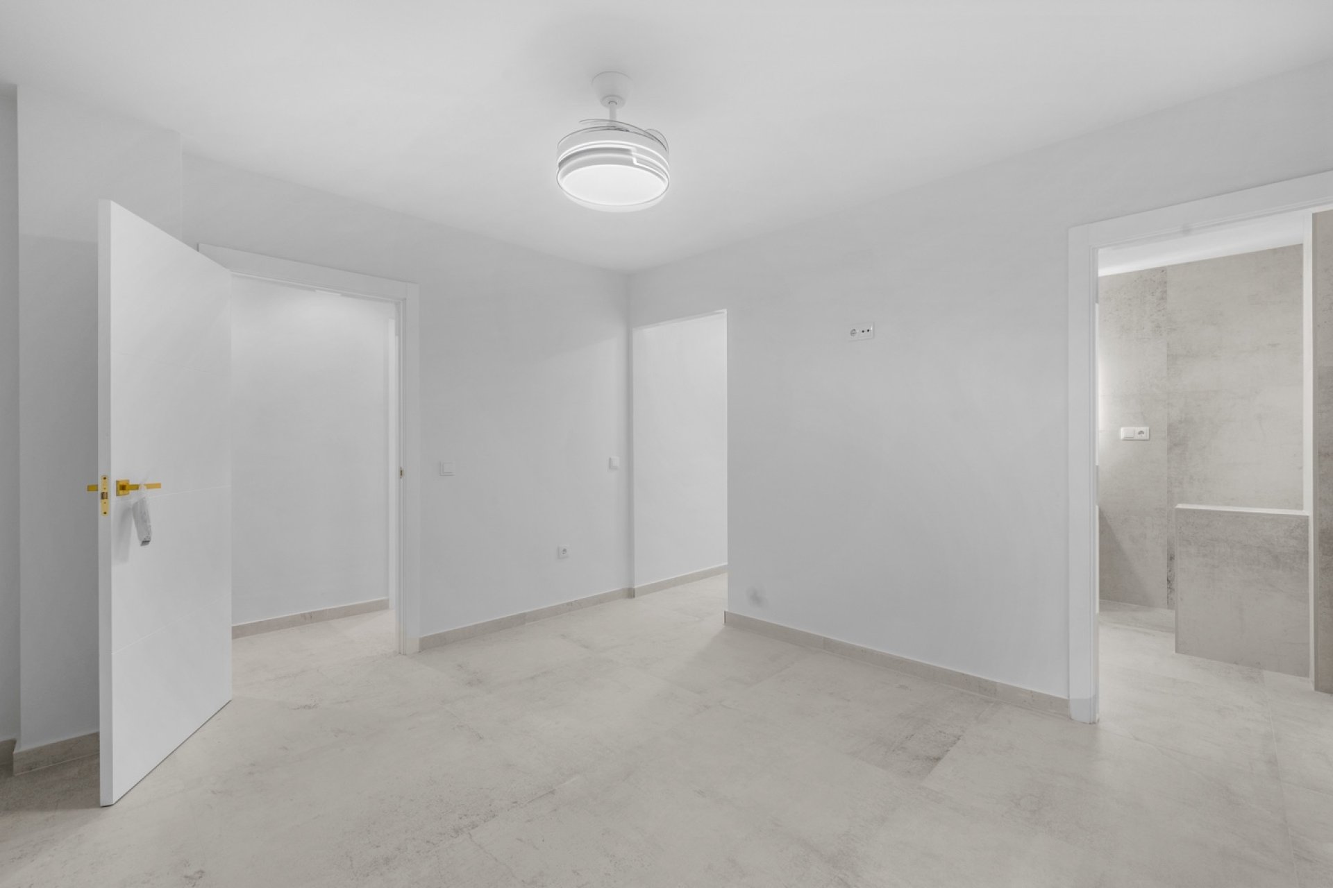 Reventa - Apartamento / piso - Torrevieia - El Acequión - Los Náufragos