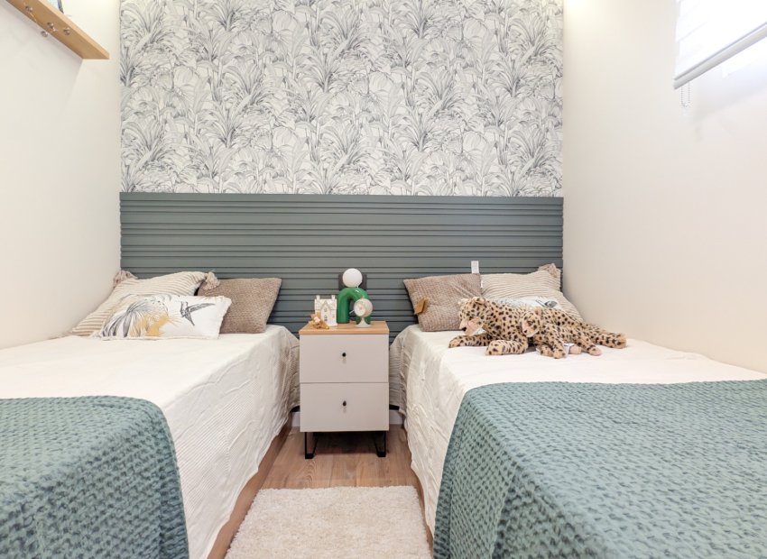 Reventa - Apartamento / piso - Torrevieia - El Acequión - Los Náufragos