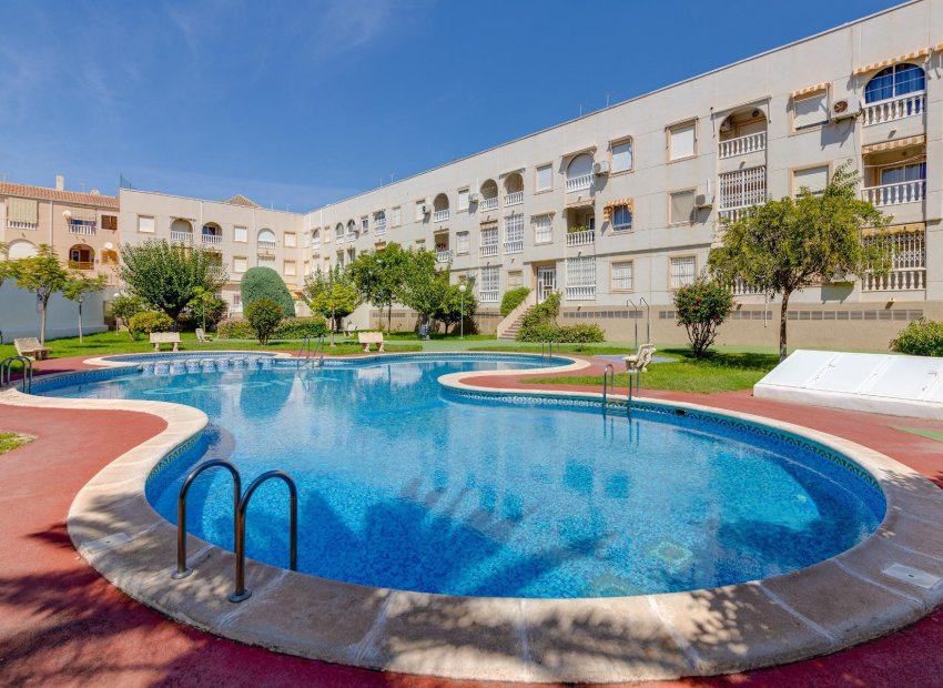 Reventa - Apartamento / piso - Torrevieia - El Acequión - Los Náufragos