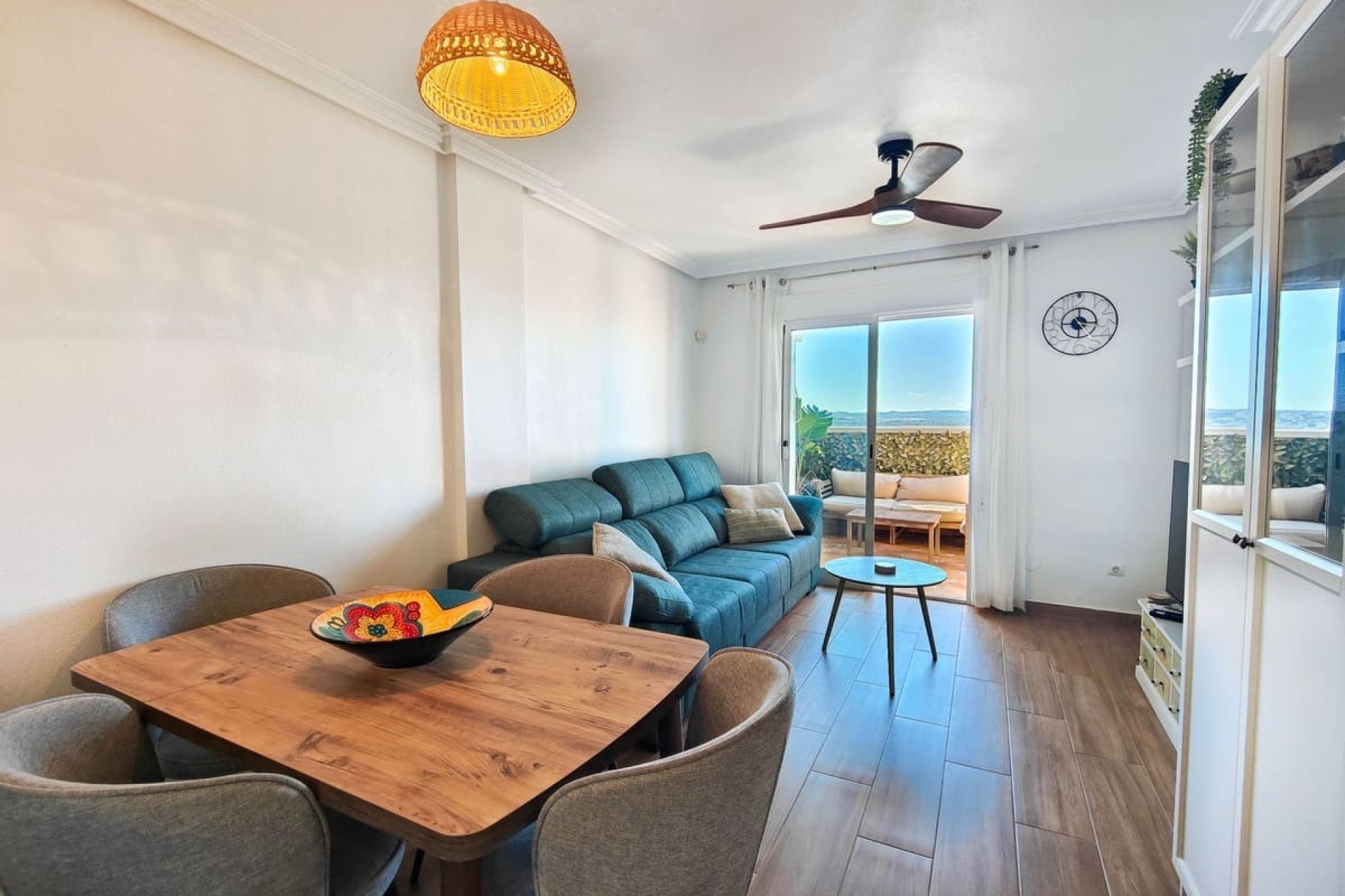 Reventa - Apartamento / piso - Torrevieia - El Acequión - Los Náufragos