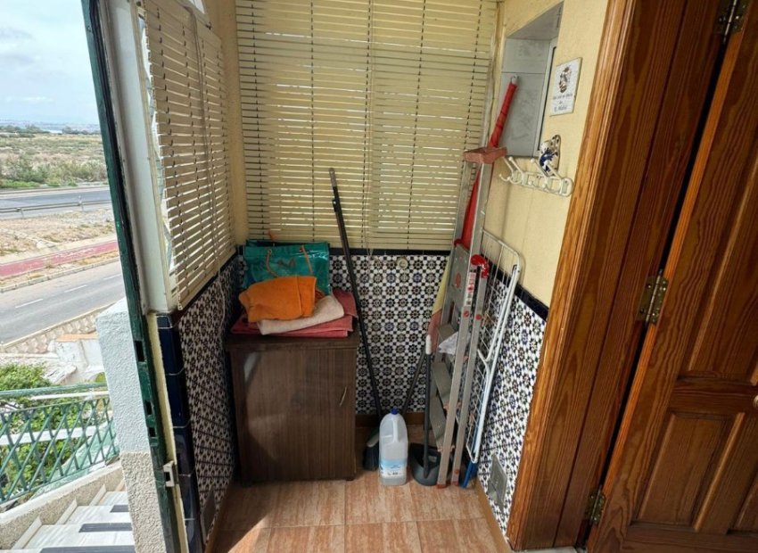 Reventa - Apartamento / piso - Torrevieia - La Mata