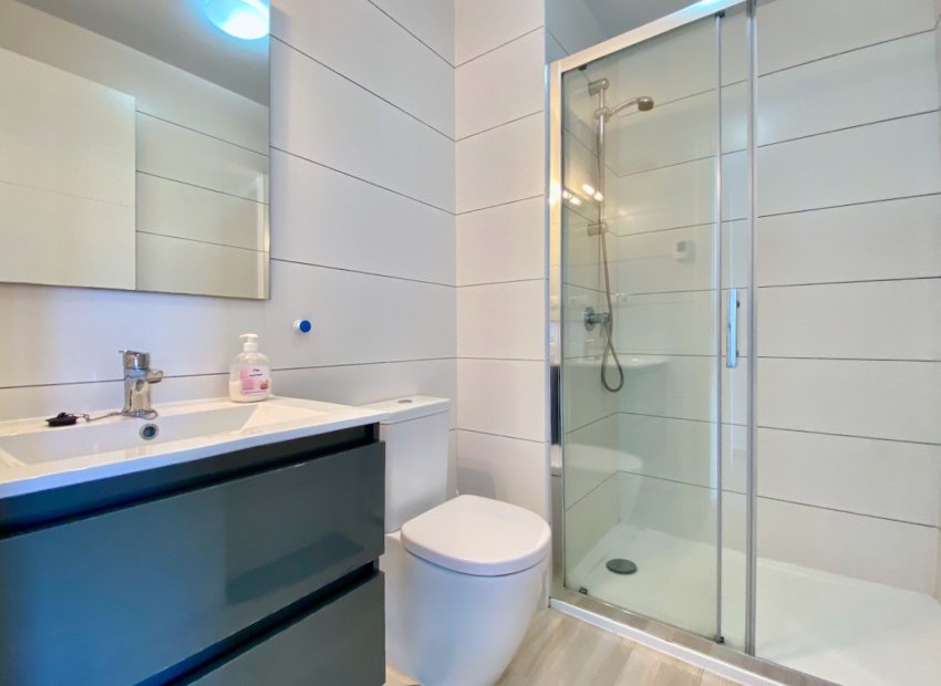 Reventa - Apartamento / piso - Torrevieia - La Mata