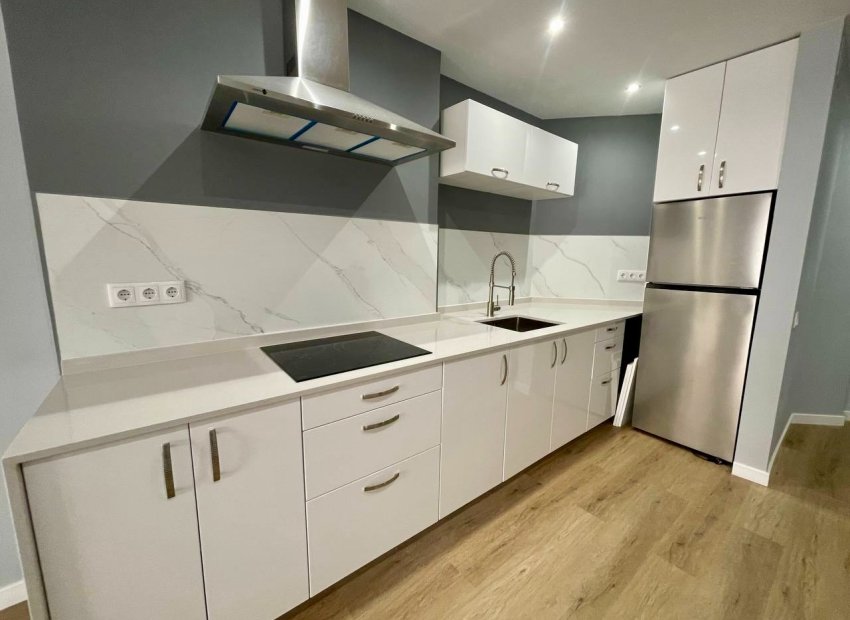 Reventa - Apartamento / piso - Torrevieia - La Mata