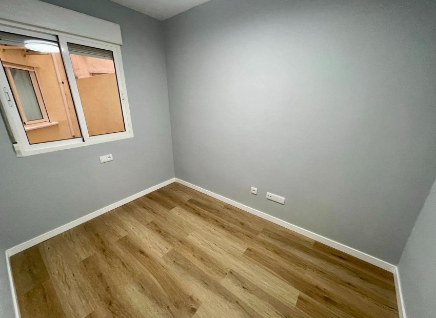 Reventa - Apartamento / piso - Torrevieia - La Mata