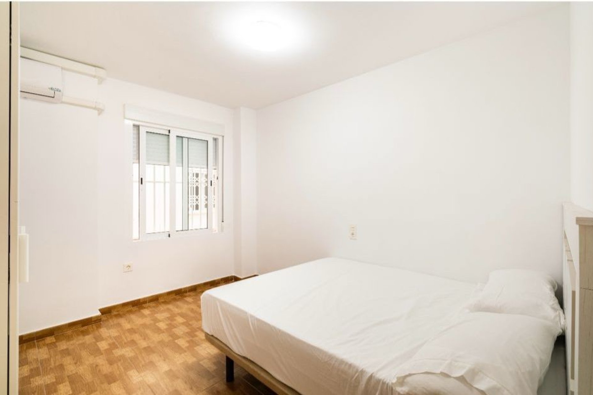 Reventa - Apartamento / piso - Torrevieia - La Mata