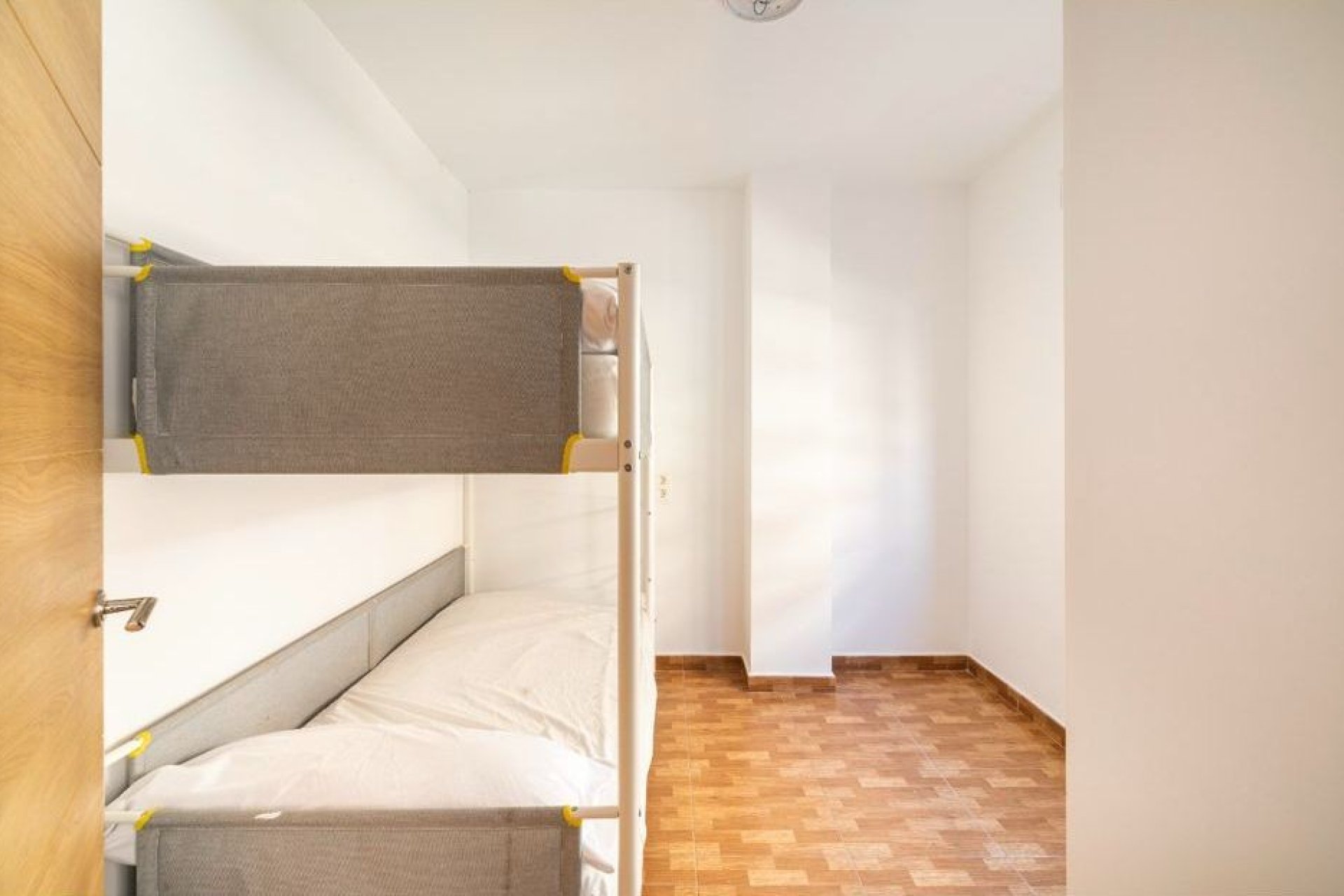 Reventa - Apartamento / piso - Torrevieia - La Mata