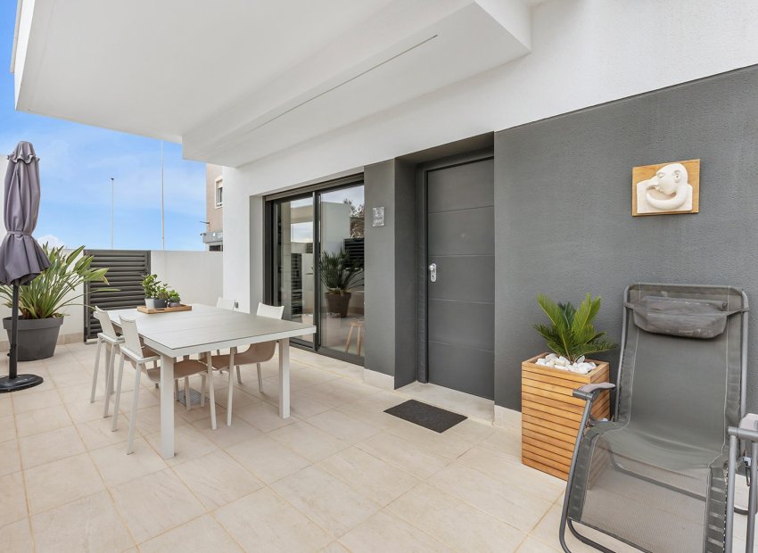 Reventa - Apartamento / piso - Torrevieia - La Mata