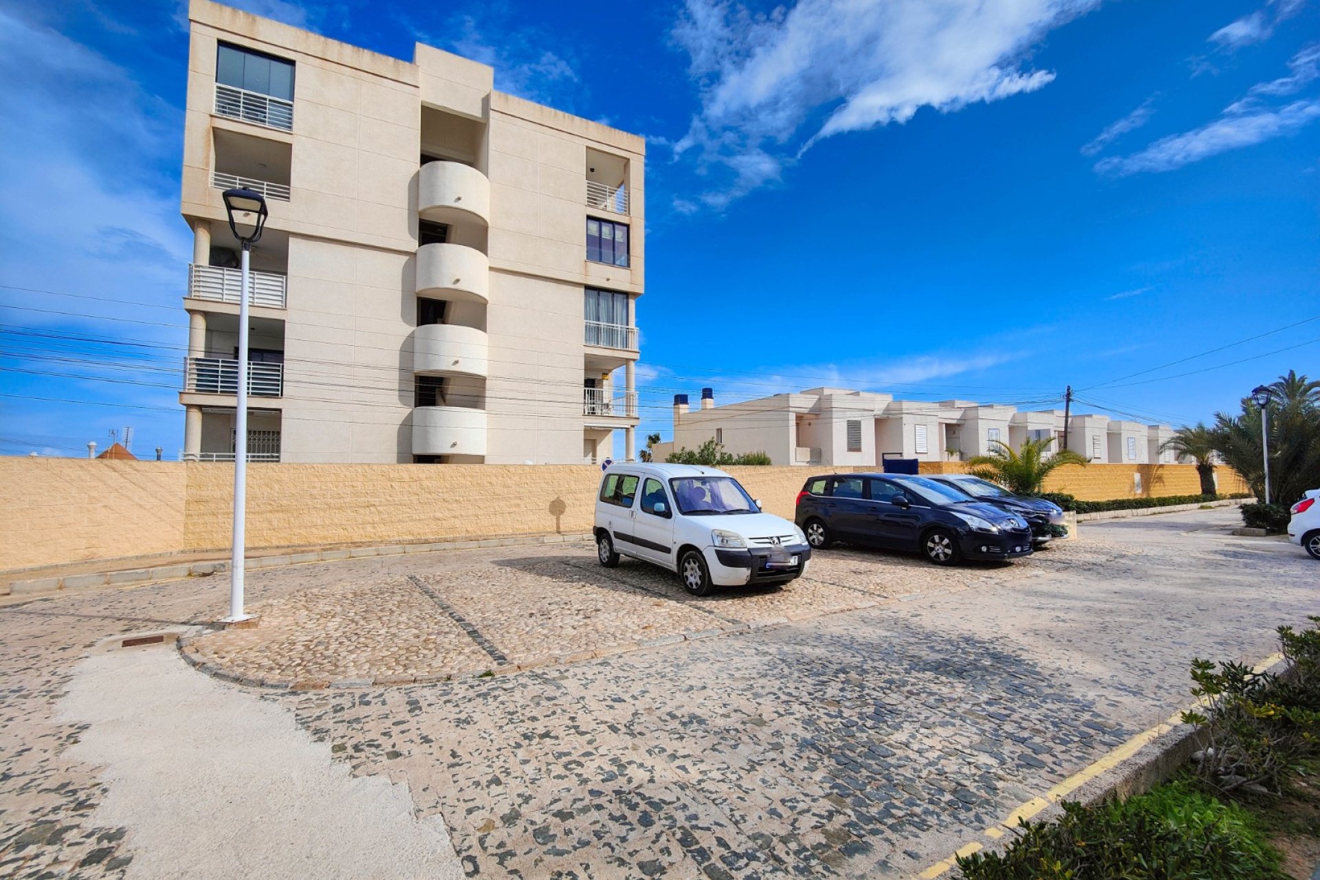 Reventa - Apartamento / piso - Torrevieia - La Mata