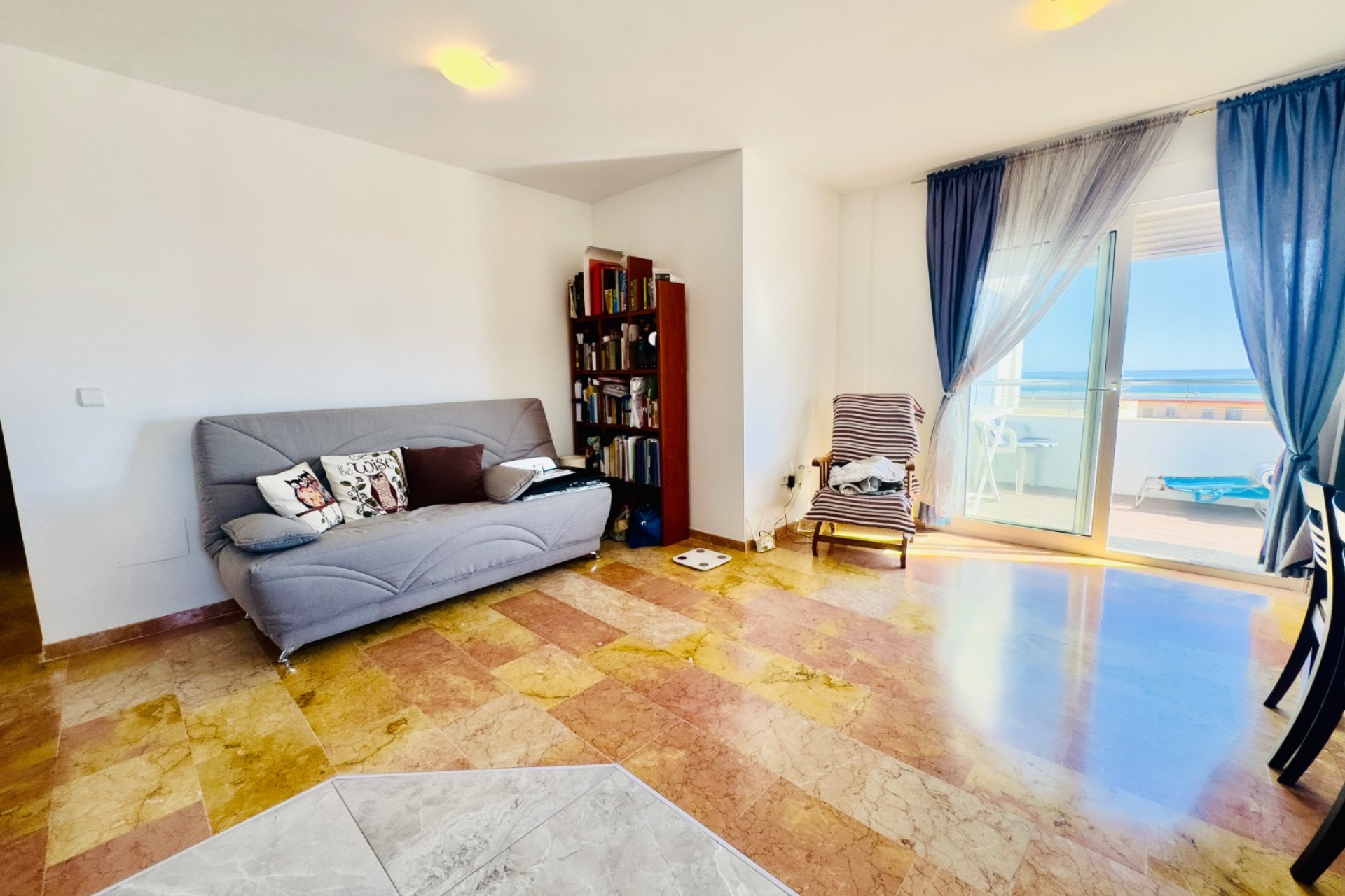 Reventa - Apartamento / piso - Torrevieia - La Mata