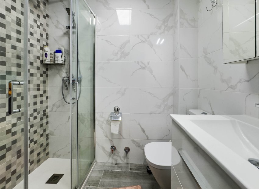 Reventa - Apartamento / piso - Torrevieia - Lago Jardin
