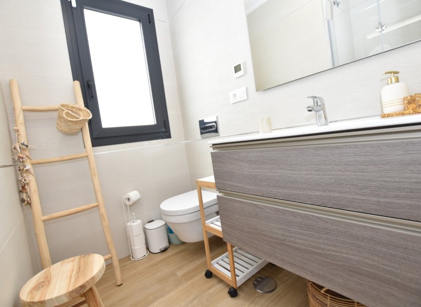 Reventa - Apartamento / piso - Torrevieia - Los Balcones