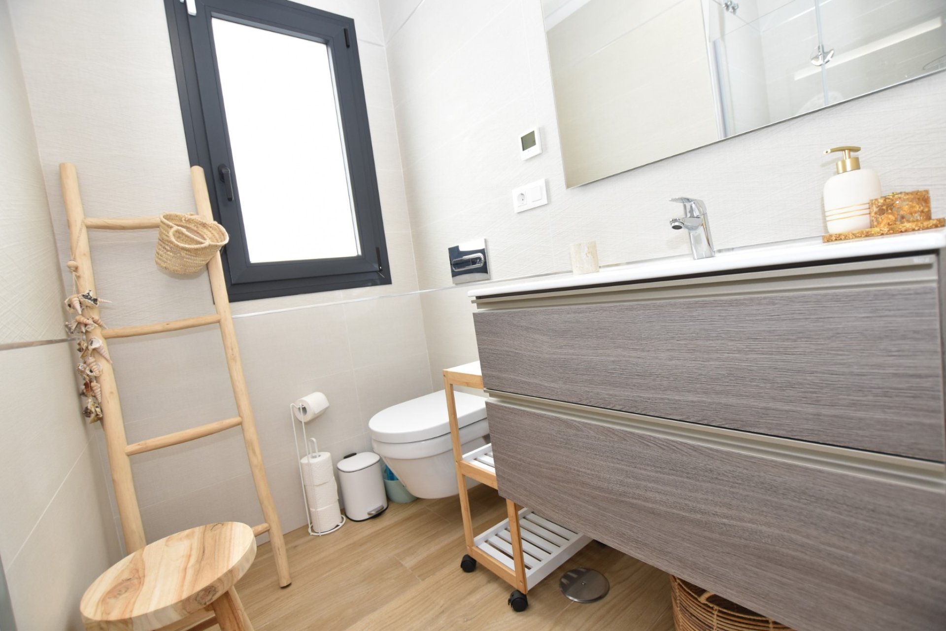 Reventa - Apartamento / piso - Torrevieia - Los Balcones