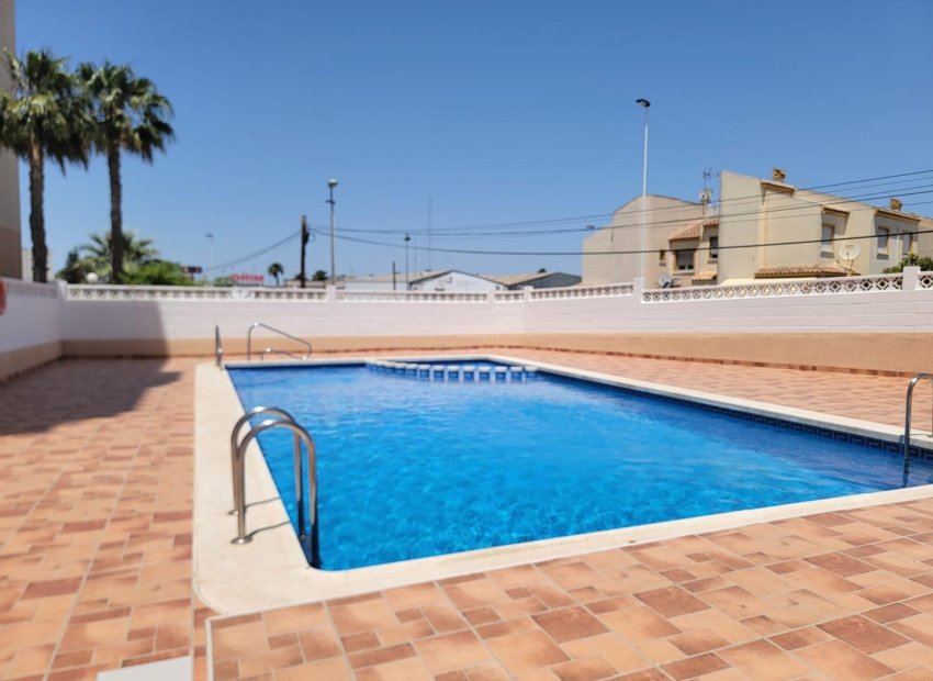 Reventa - Apartamento / piso - Torrevieia - Nueva Torrevieja