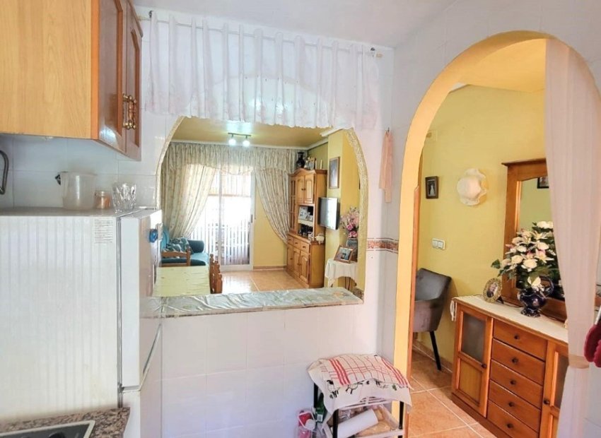 Reventa - Apartamento / piso - Torrevieia - Nueva Torrevieja