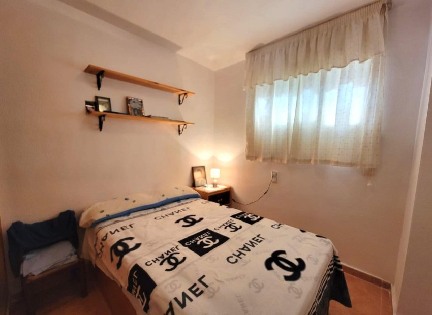 Reventa - Apartamento / piso - Torrevieia - Nueva Torrevieja