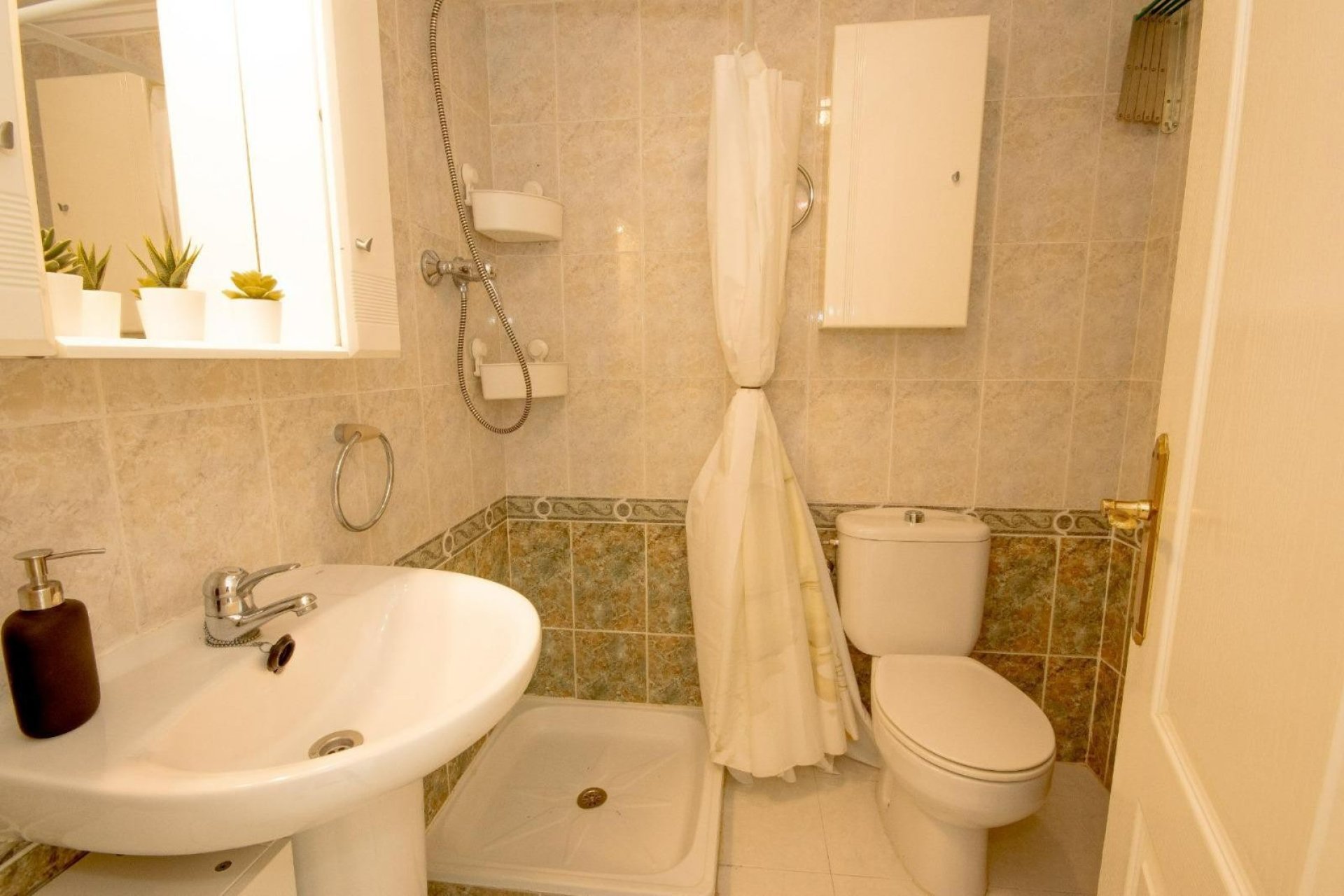 Reventa - Apartamento / piso - Torrevieia - Nueva Torrevieja