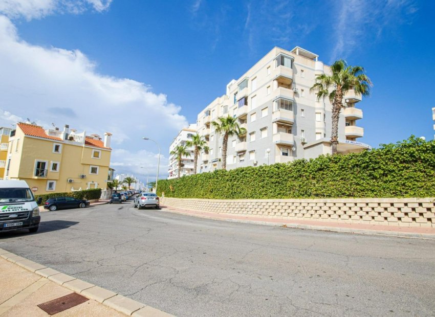 Reventa - Apartamento / piso - Torrevieia - Nueva Torrevieja