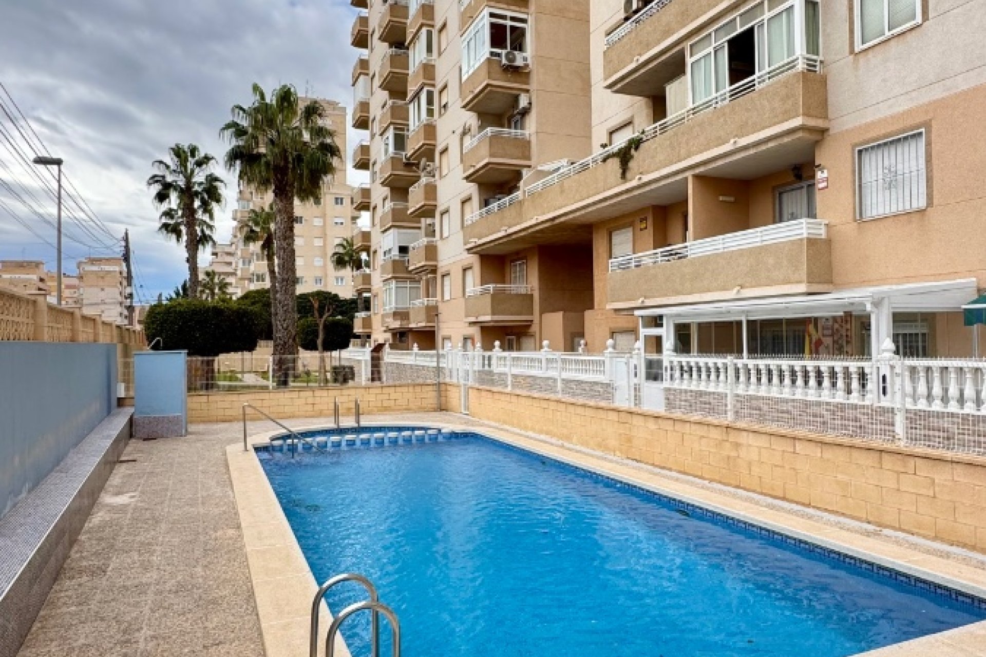 Reventa - Apartamento / piso - Torrevieia - Nueva Torrevieja