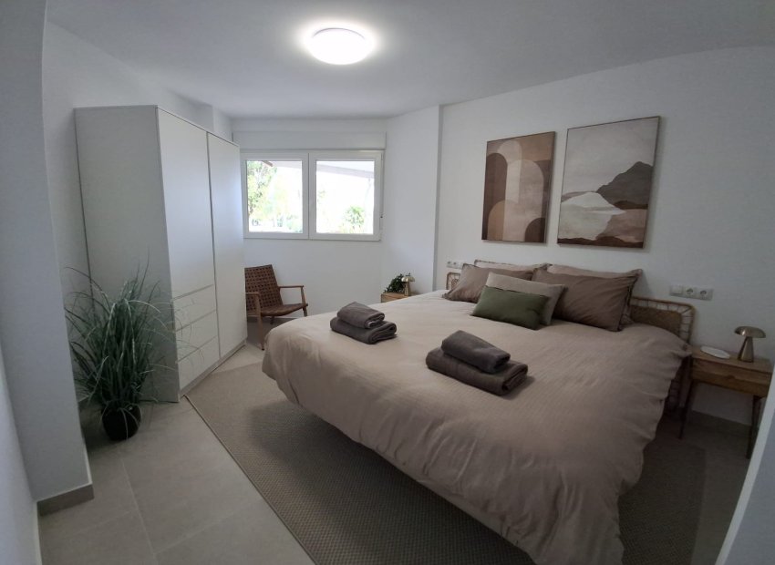 Reventa - Apartamento / piso - Torrevieia - Playa Acequion