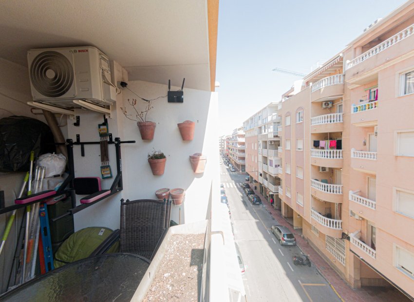 Reventa - Apartamento / piso - Torrevieia - Playa de Los Locos-Curva del Palangre
