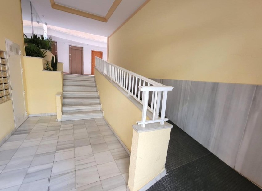 Reventa - Apartamento / piso - Torrevieia - Playa del Cura