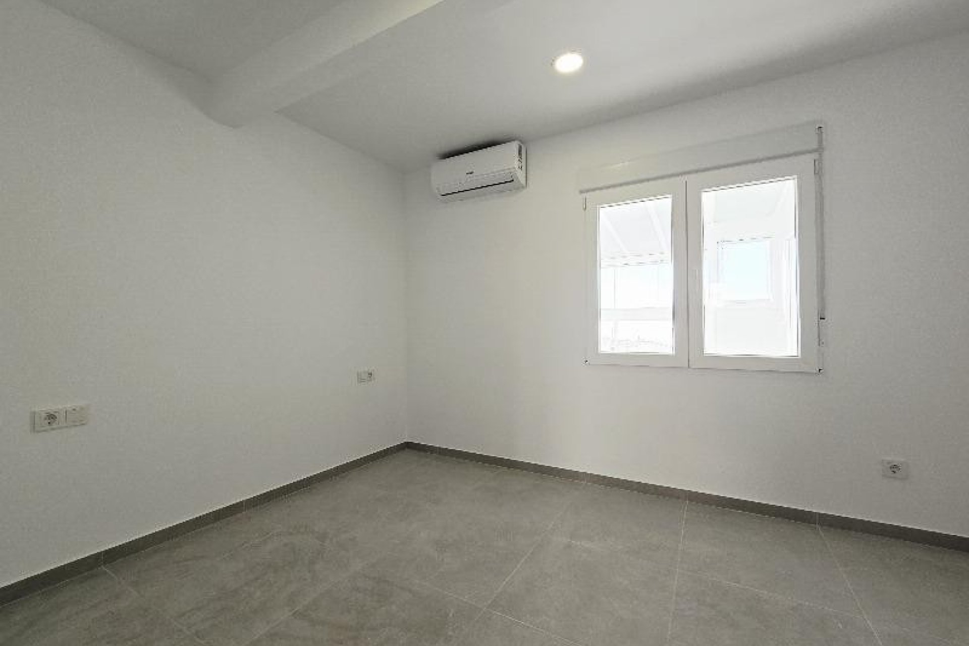 Reventa - Apartamento / piso - Torrevieia - Playa del Cura