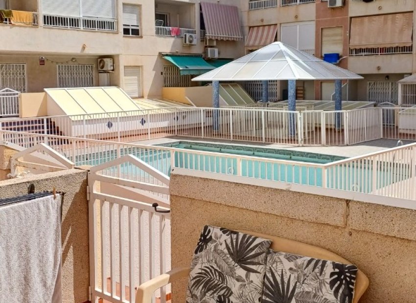 Reventa - Apartamento / piso - Torrevieia - Playa Los Locos
