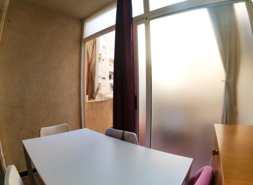 Reventa - Apartamento / piso - Torrevieia - Playa Los Locos