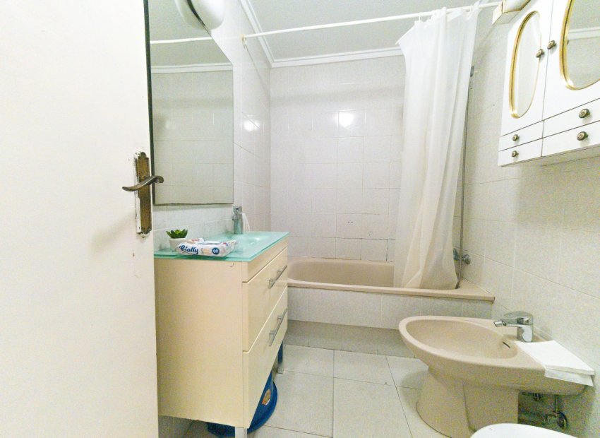 Reventa - Apartamento / piso - Torrevieia - Playa Los Locos