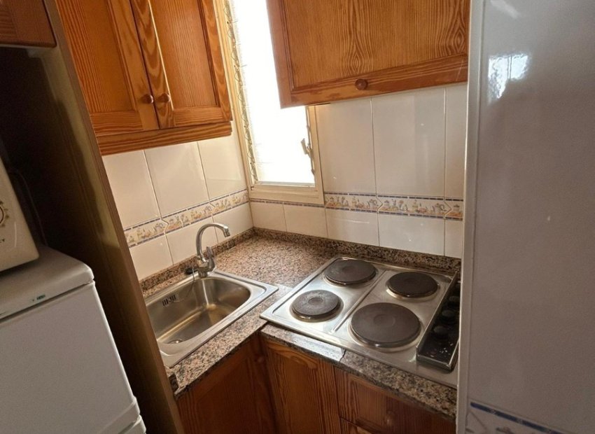 Reventa - Apartamento / piso - Torrevieia - Playa Los Locos